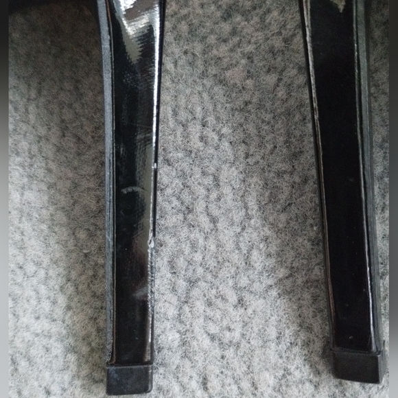 Guess Patent Look Peep Toe Stiletto Heels 👠 - Picture 12 of 12